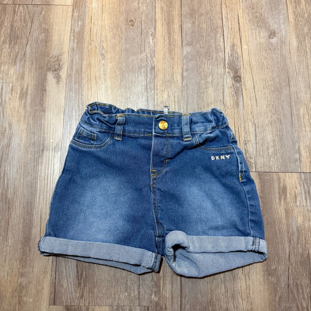 Dkny Shorts Girls 3t Blue Medium Wash Denim Cotton Embroidered Logo Cuffed Hem